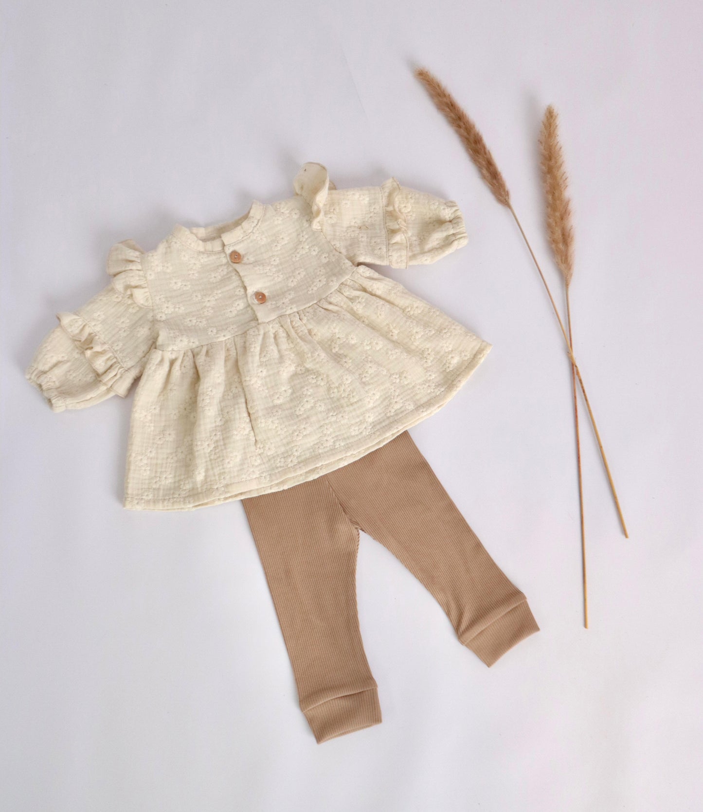 Blouse hydrofiel embroidery Beige