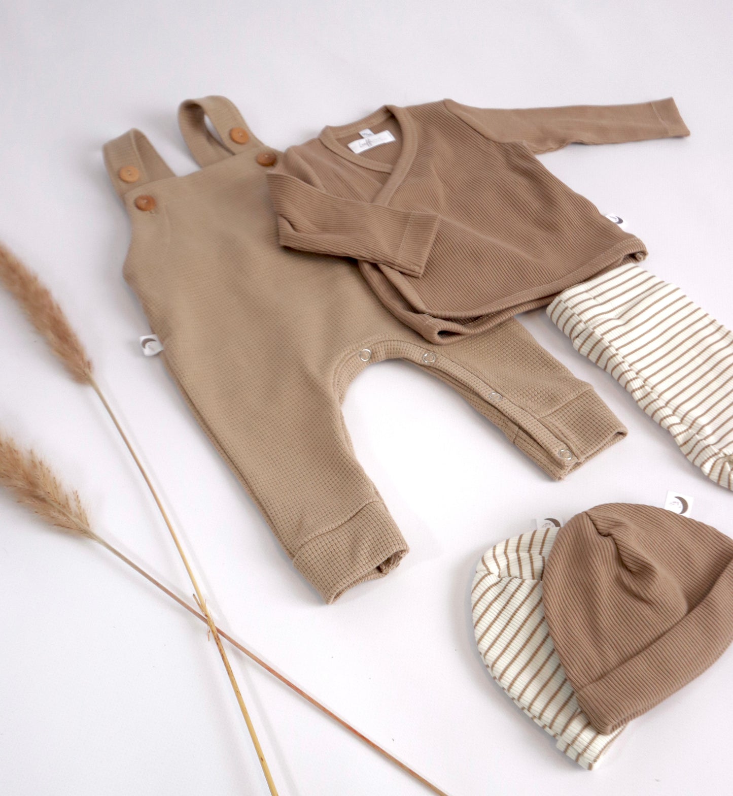 Mutsje streepjes Taupe